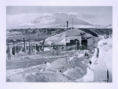 En los cuarteles de invierno trabajando en mapas y registros, de 